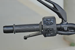Bajaj Pulsar NS400Z Left Side Multifunction Switchgear Bajaj Pulsar NS400Z Left Side Multifunction Switchgear