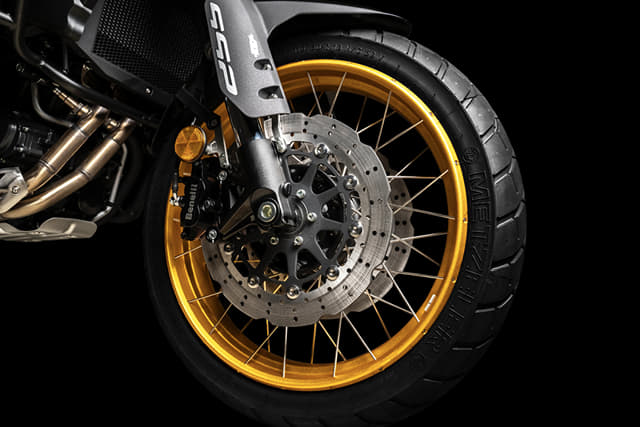Front Wheels Image - 40410