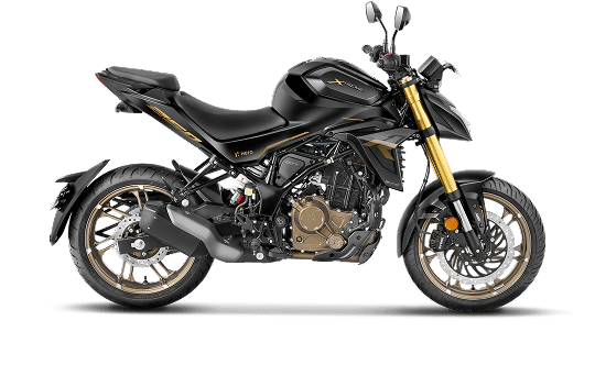 Hero MotoCorp Xtreme 250R Carbon Black color