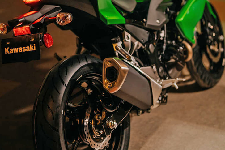 Exhaust Pipes