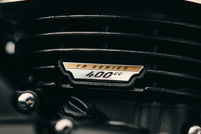 Engine Shot Left Image - 39985