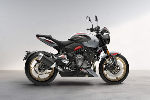 Triumph Trident 800 Ash Grey Color Image