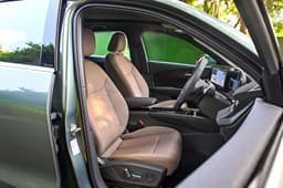 Audi New Q3 Front Row Seats Audi New Q3 Front Row Seats