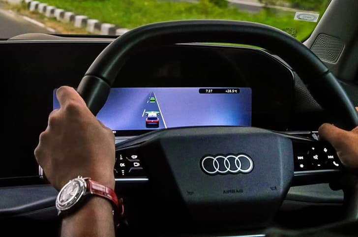 Audi New Q3 Steering Wheel Audi New Q3 Steering Wheel