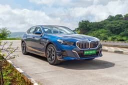 BMW i5 LWB Front Left Three Quarter BMW i5 LWB Front Left Three Quarter