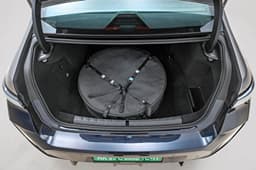 BMW i7 Boot Open