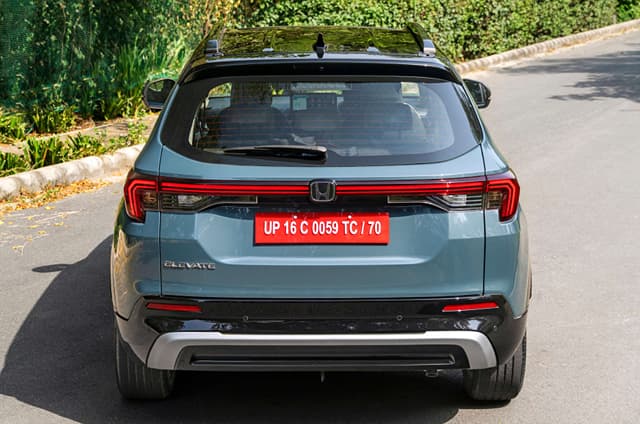 Rear View Image - 40051