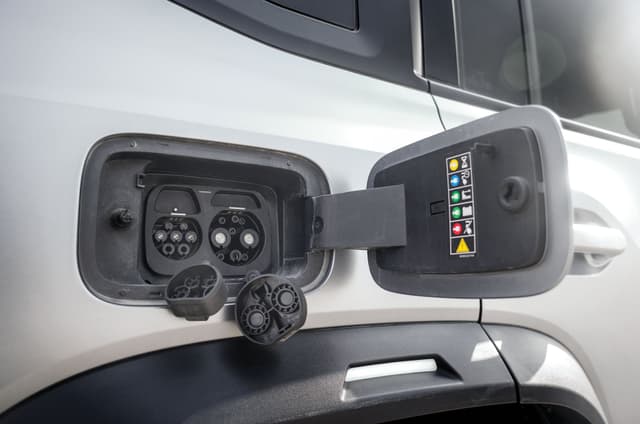 Charging Ports Image - 39487