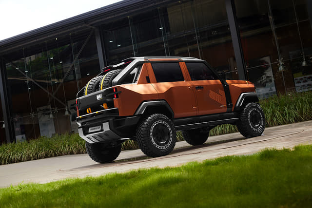 Mahindra Vision SXT Wheel