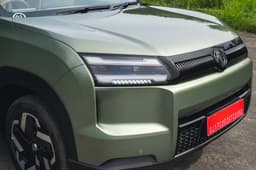 MG Hector Tomahawk EV Headlight
