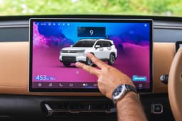 MG Hector Tomahawk EV Infotainment System