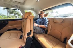 MG Hector Tomahawk EV Second Row Seats