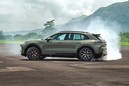 Porsche Cayenne Electric Left Side View Porsche Cayenne Electric Left Side View