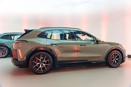 Porsche Cayenne Electric Left Side View Porsche Cayenne Electric Left Side View