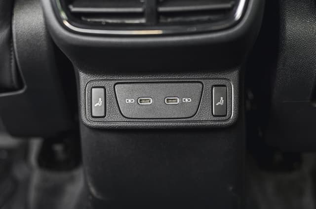 Charging Ports Image - 39847
