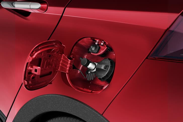 Open Fuel Lid