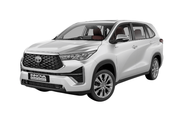 Toyota Innova HyCross