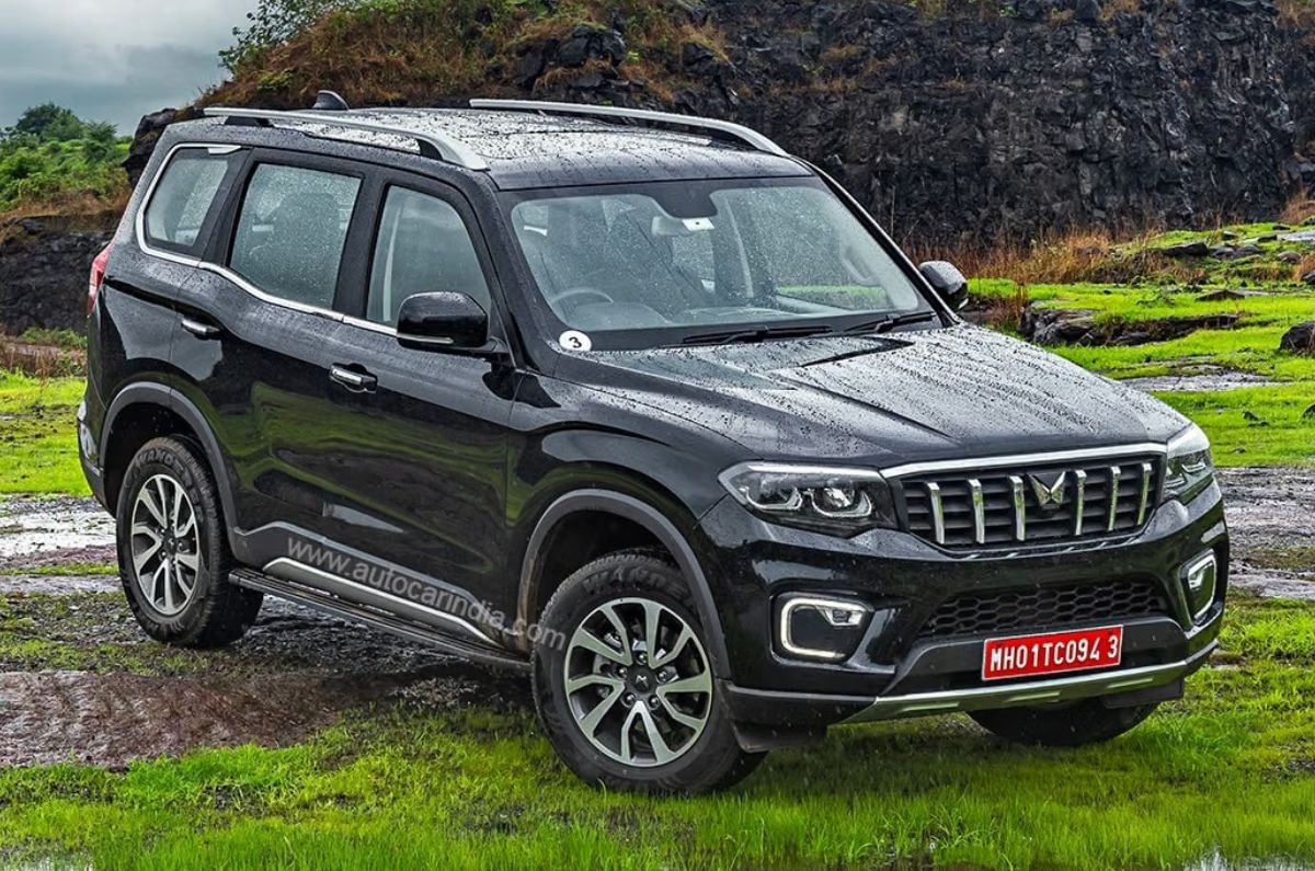 Mahindra Scorpio N front right side