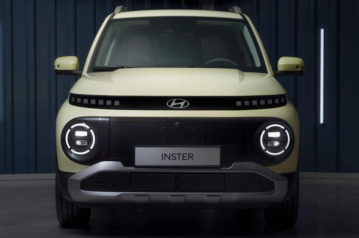 Hyundai Inster front head on