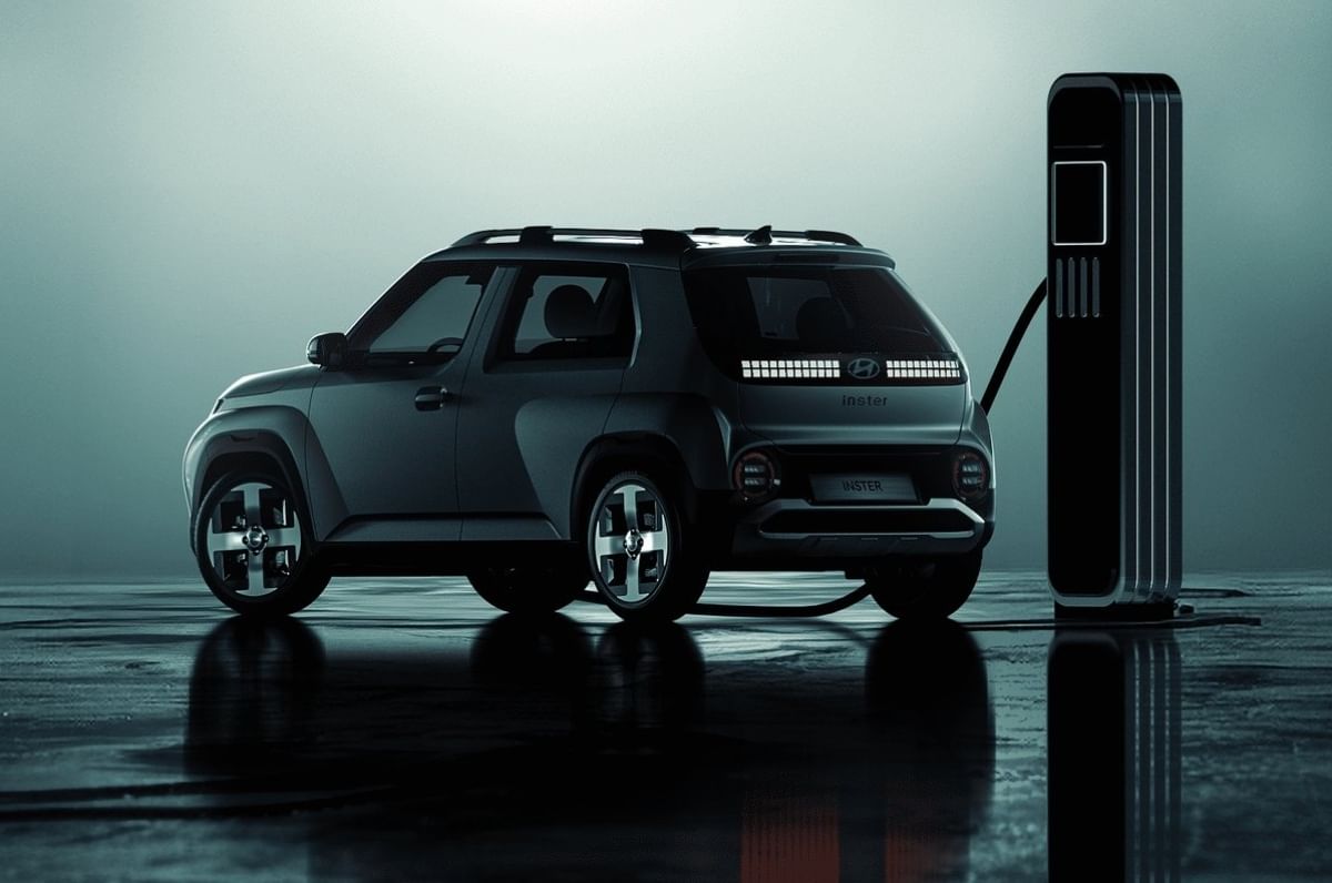 Hyundai Inster rear charging