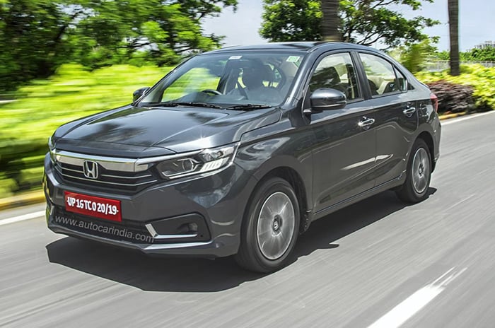 Old Honda Amaze front three quarter