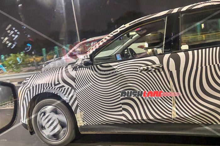 Vinfast Limogreen interior spied