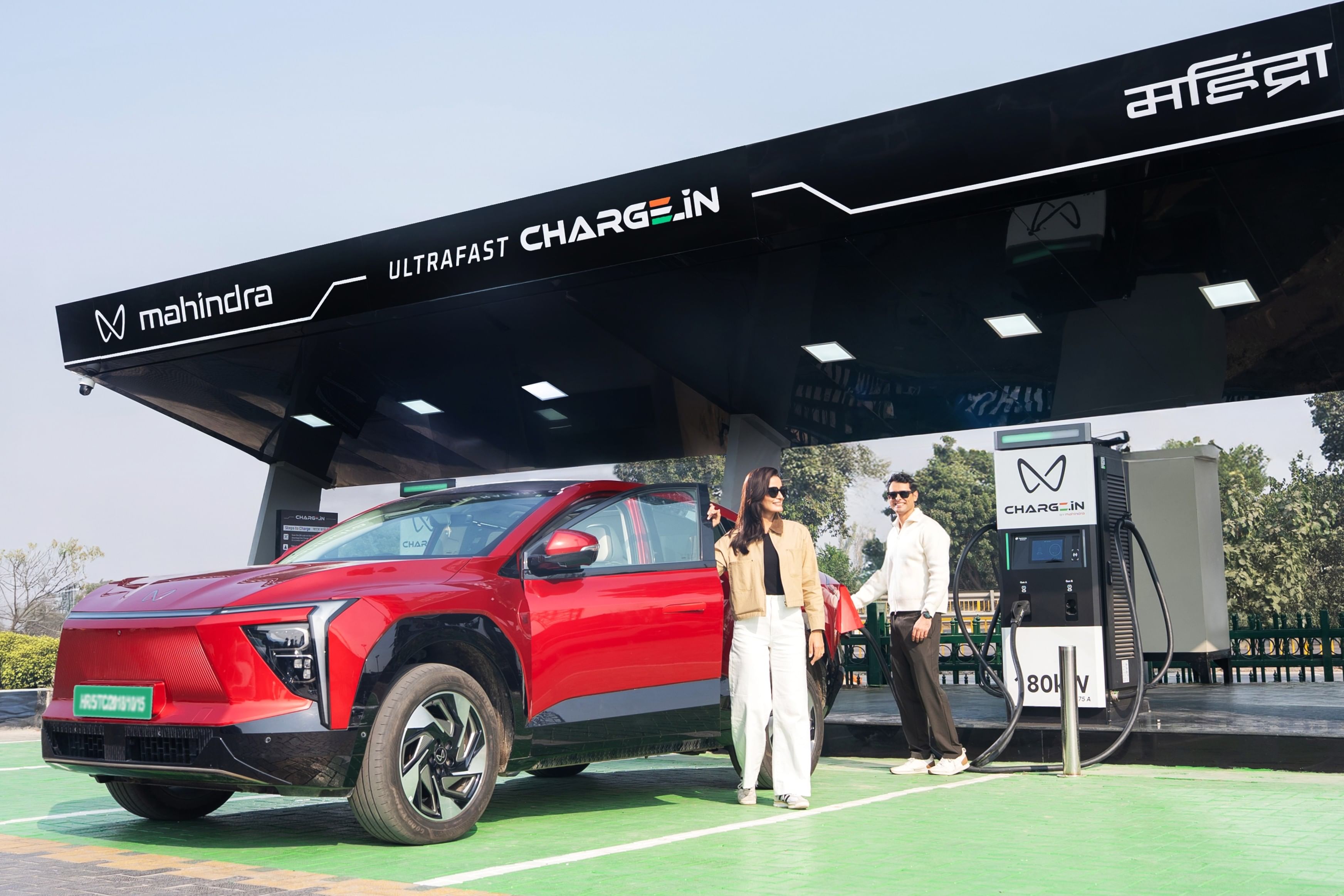 Mahindra launches 180kW fast charger network
