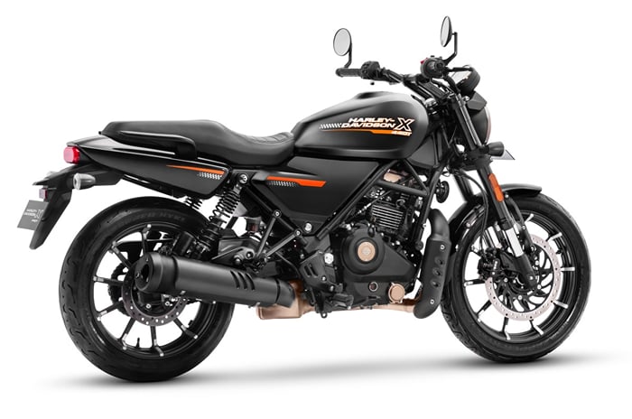 Harley Davidson X440 T black colour rear three quarter static in studio