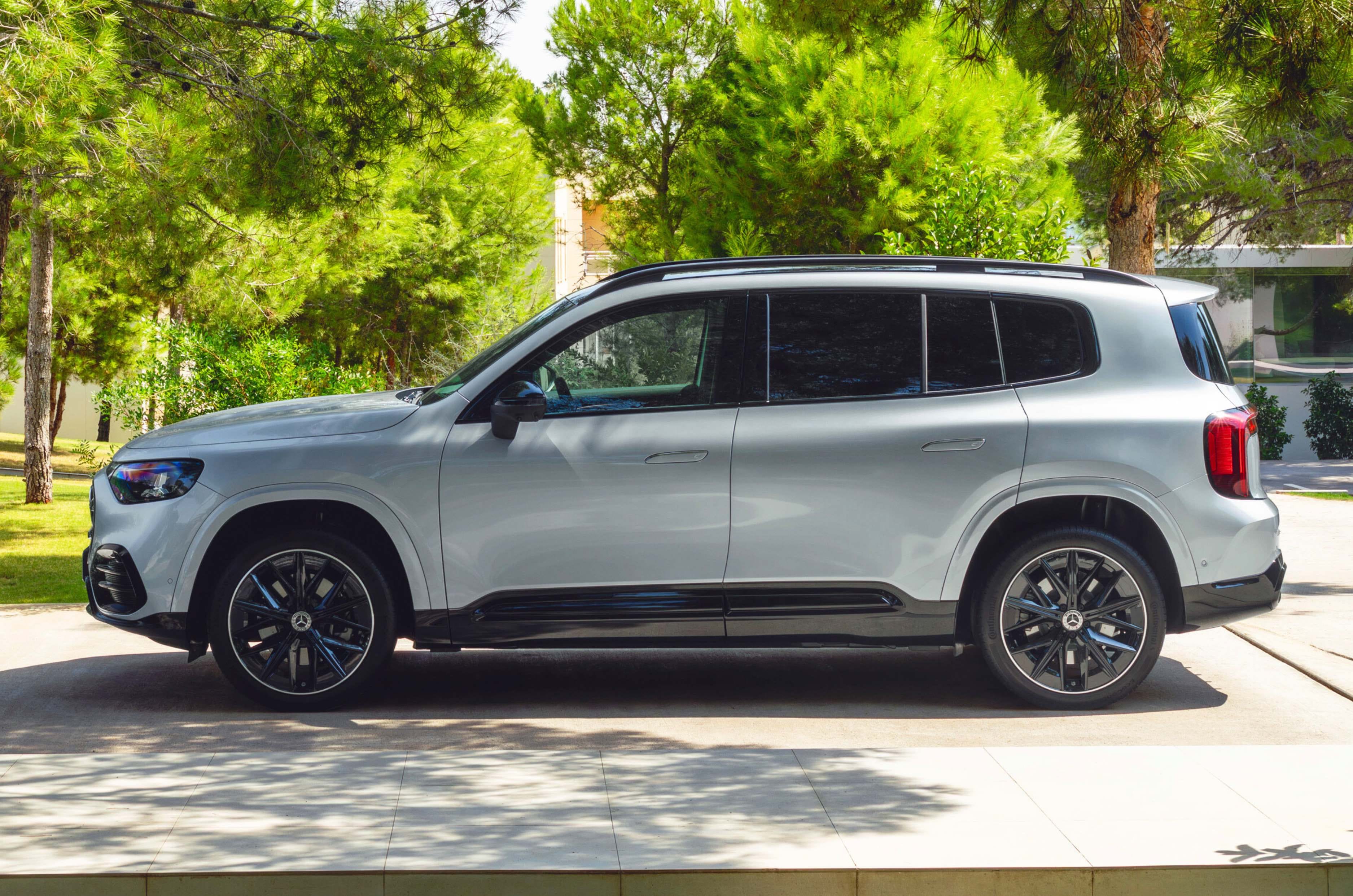 New gen Mercedes Benz GLB to be launched in India