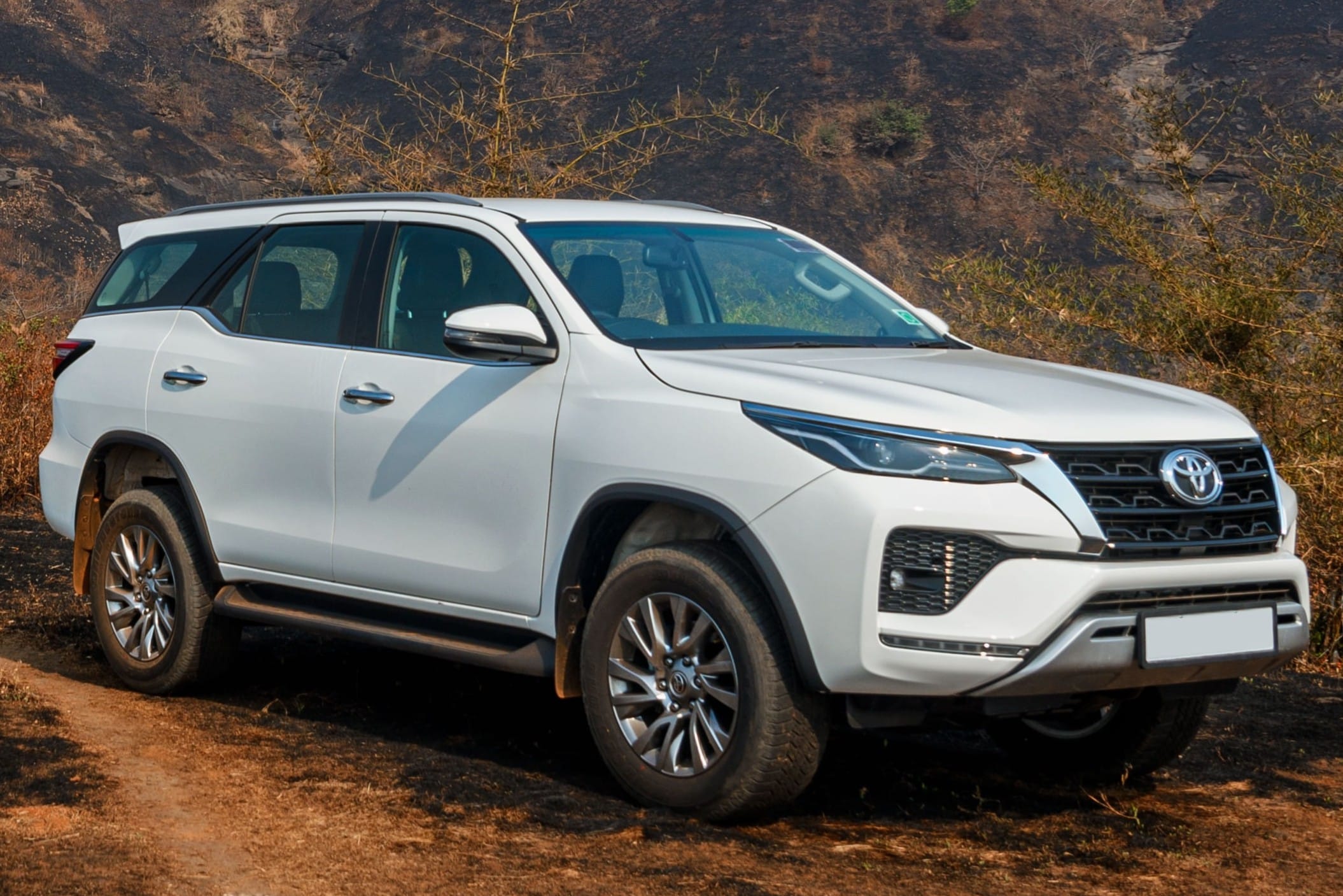 Every car with a hydraulic steering still on sale