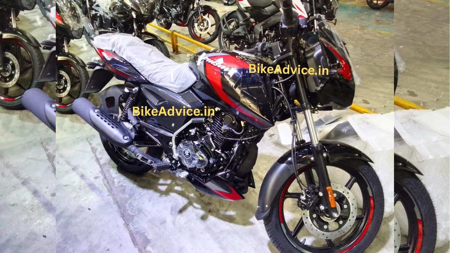 Bajaj Pulsar 150 spotted with new decals and LED lighting