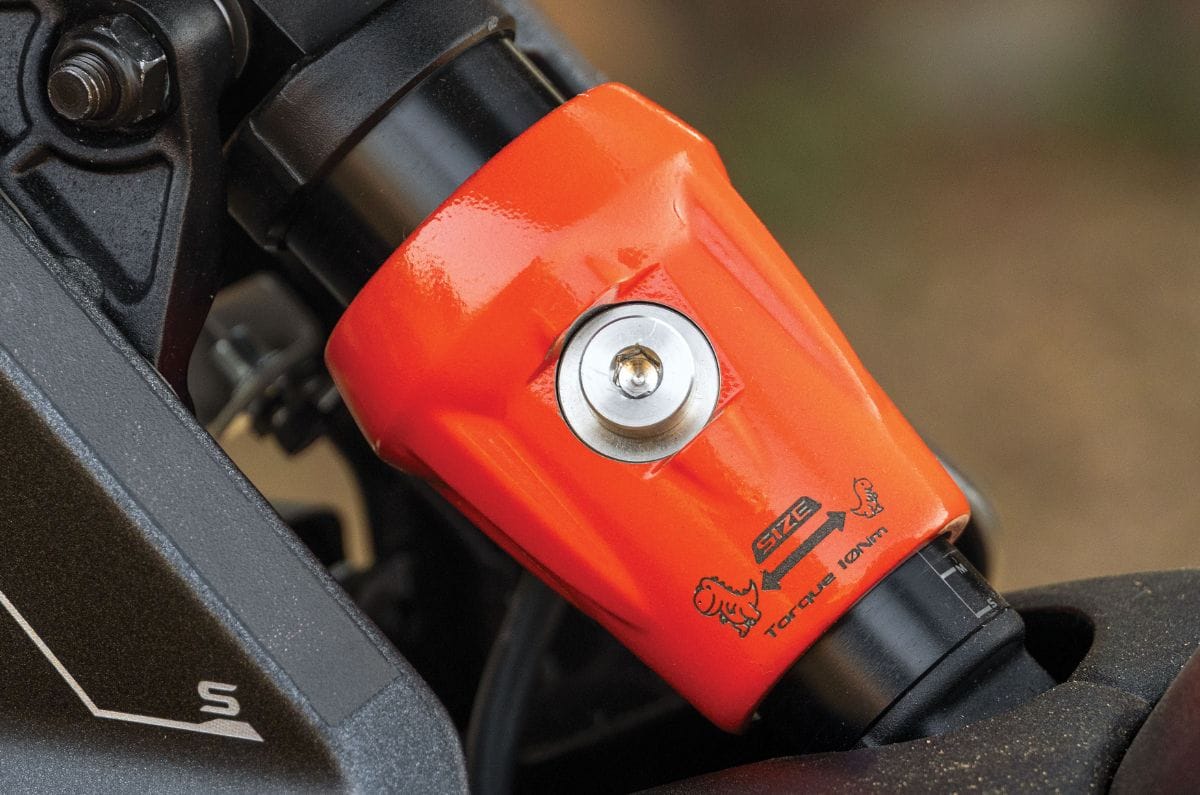 Vida Dirt.E K3 height adjuster for frame