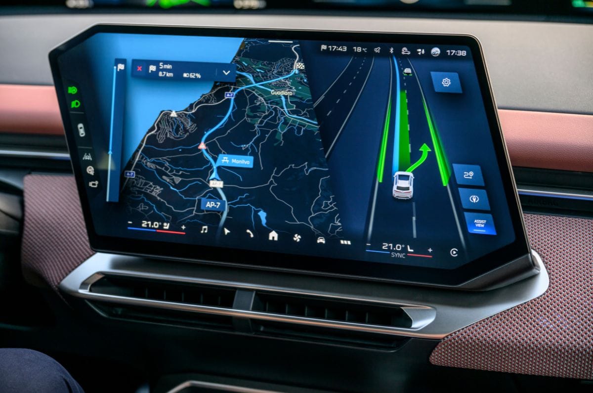 BMW iX3 Highway Assistant