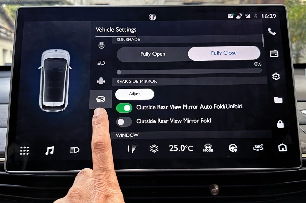MG Windsor ORVM controls