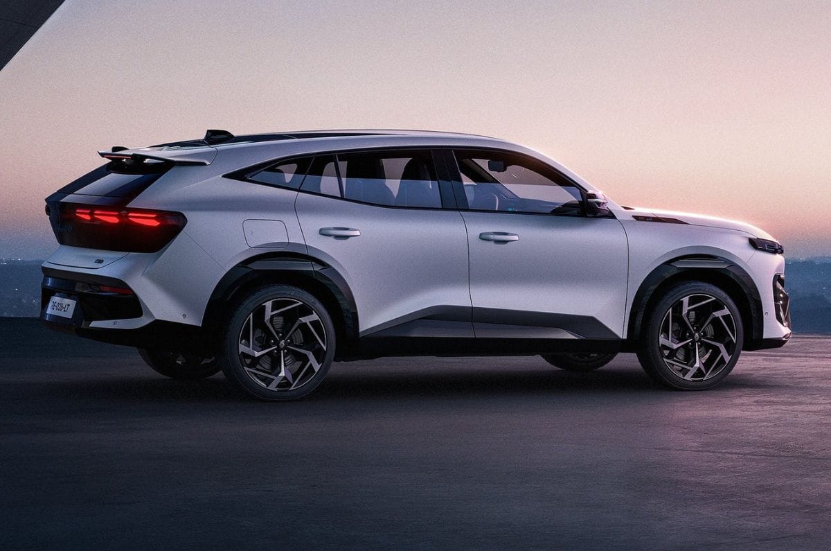 Renault Filante rear three quarter