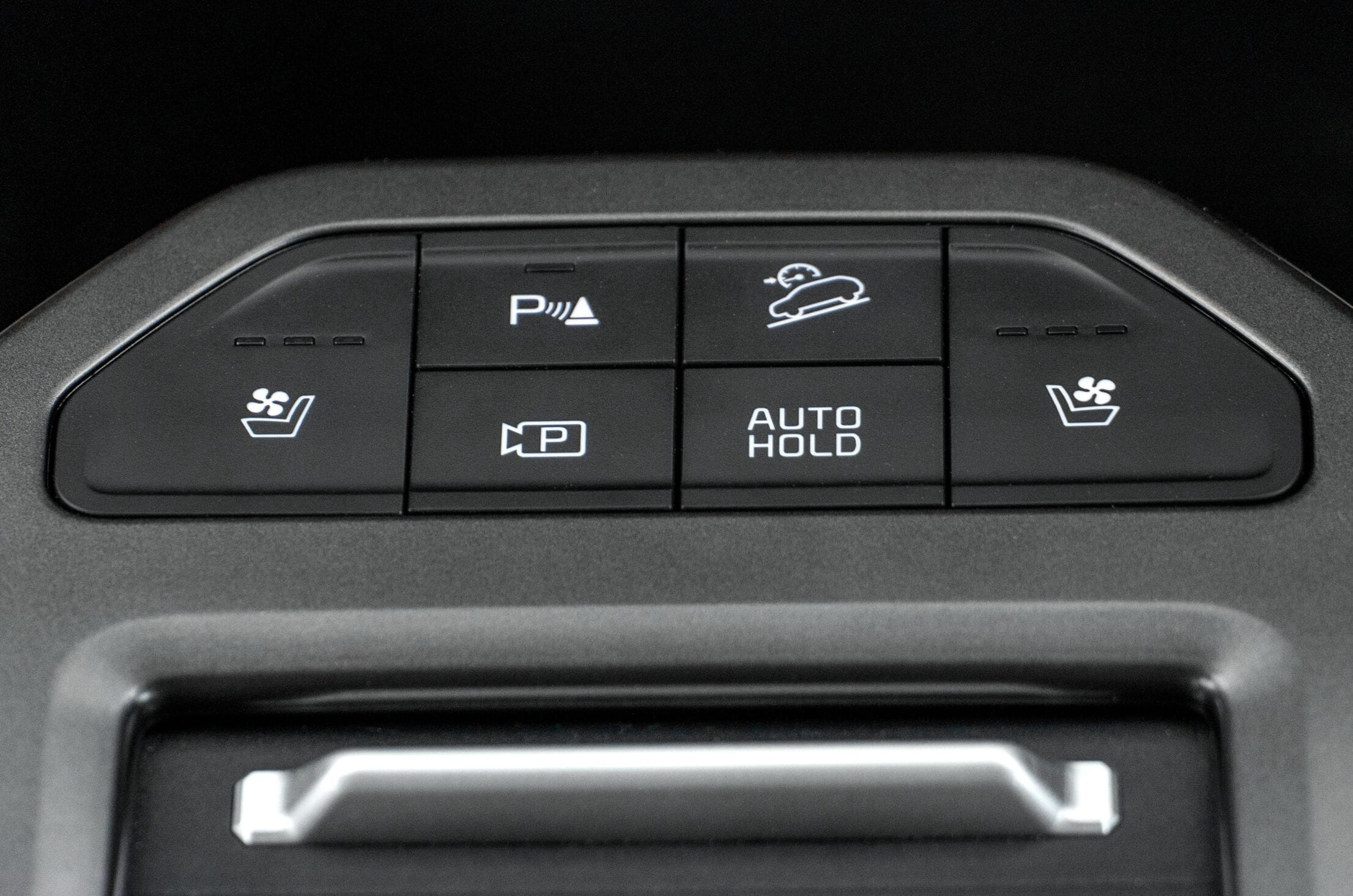 Kia Carens Clavis EV centre console buttons