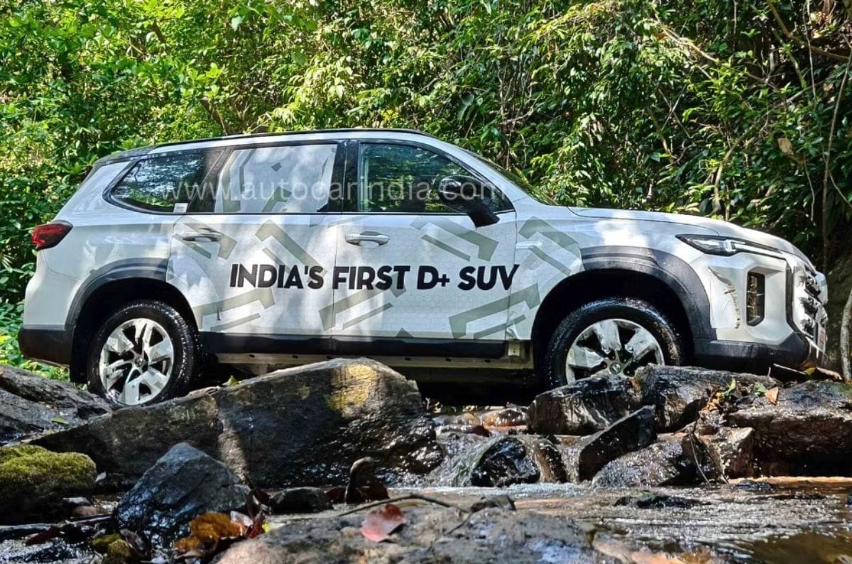 MG Majestor side profile