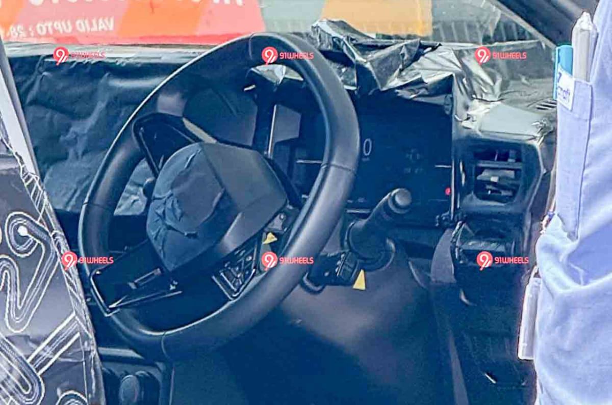 Nissan Tekton spied with new exterior and interior details