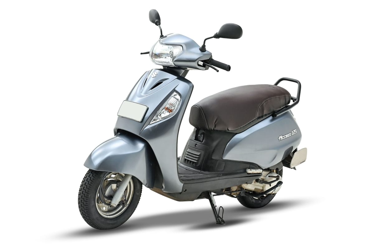 Suzuki Access 125 silver