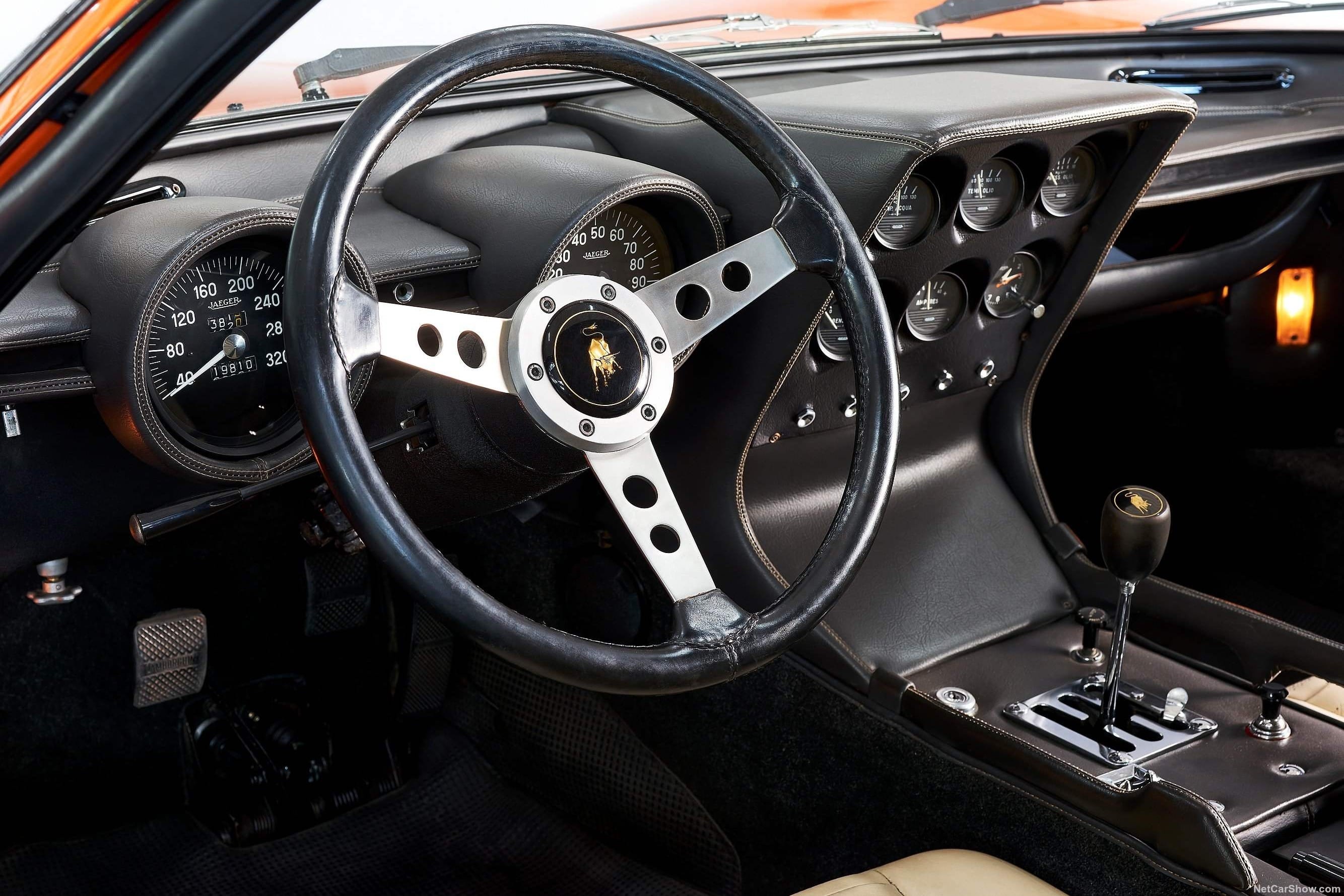 Lamborghini Miura completes 60 years: a look back at the definitive supercar