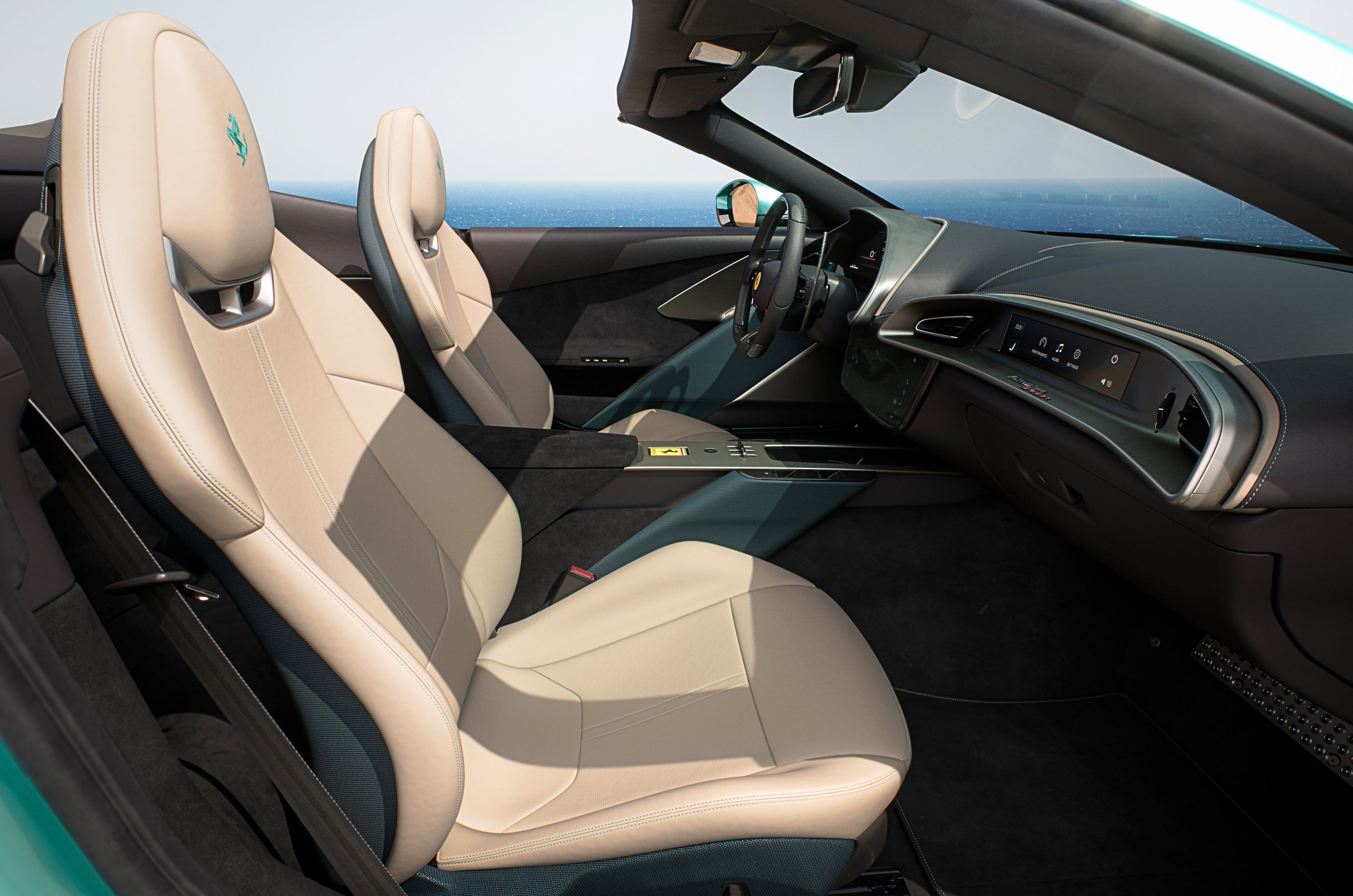 Ferrari unveils Amalfi Spider as 640hp drop-top GT