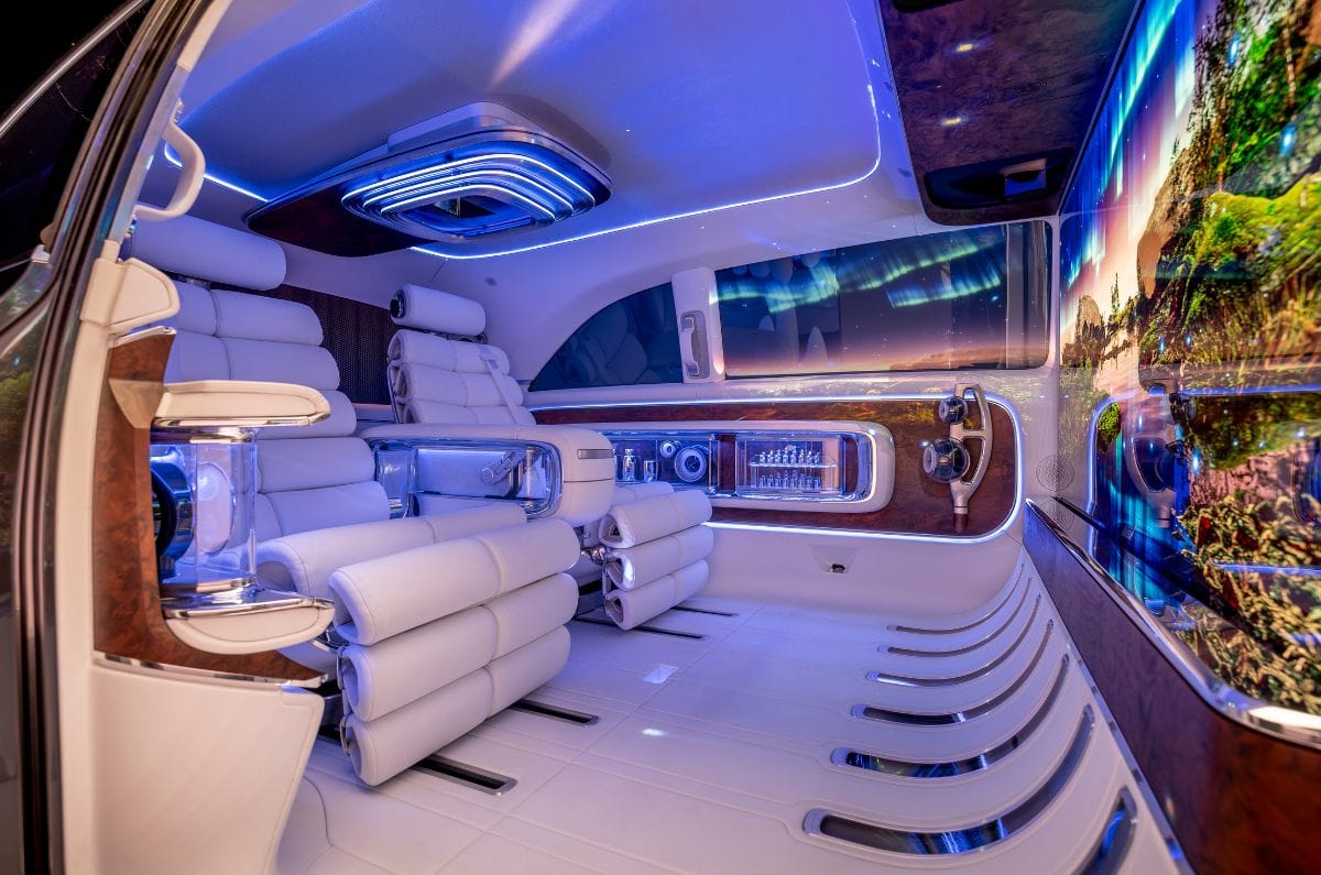 Mercedes-Benz Vision V concept interior