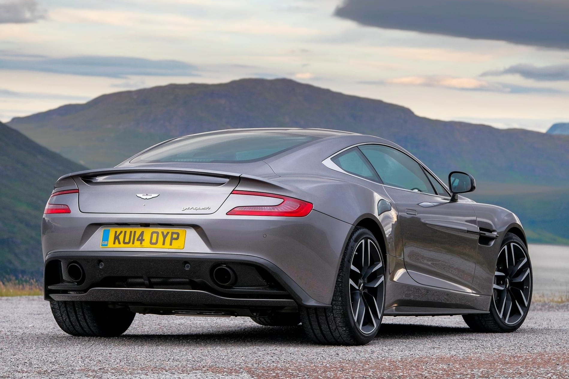 Aston Martin Vanquish turns 25: A look back at the V12 grand tourer