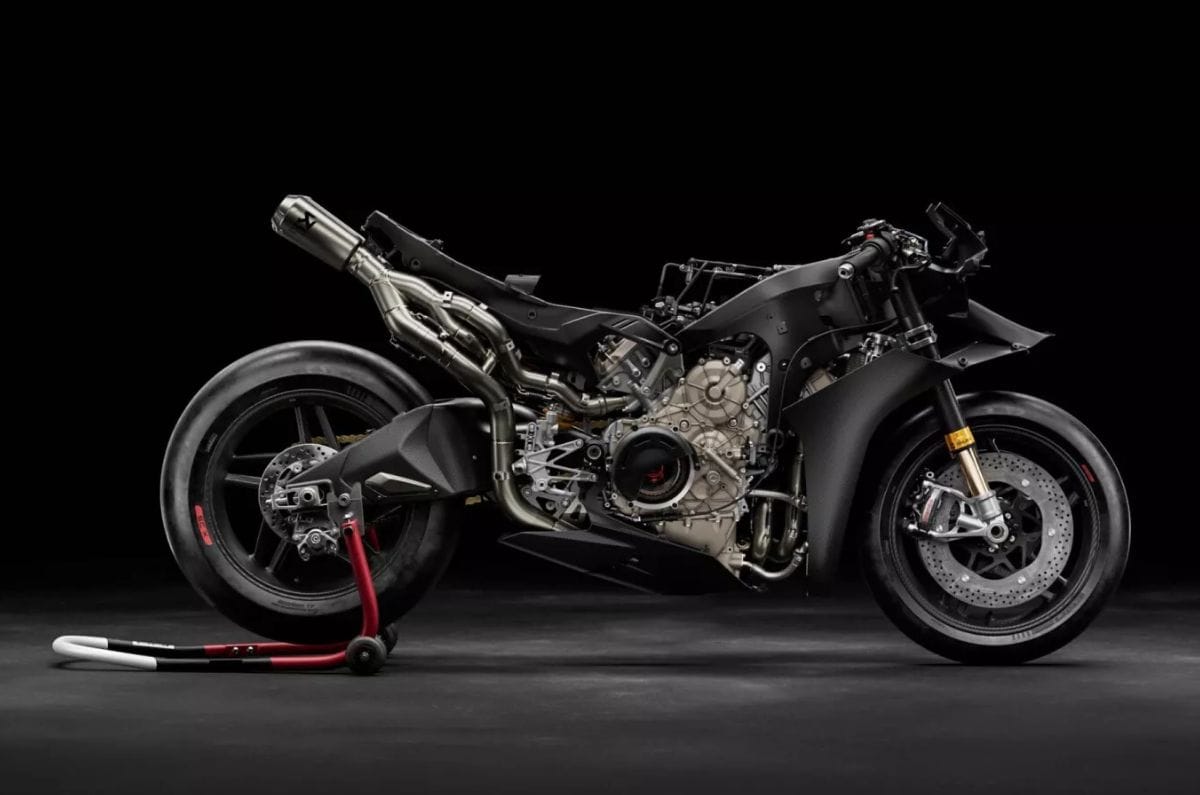 247hp Ducati Superleggera V4 Centenario unveiled