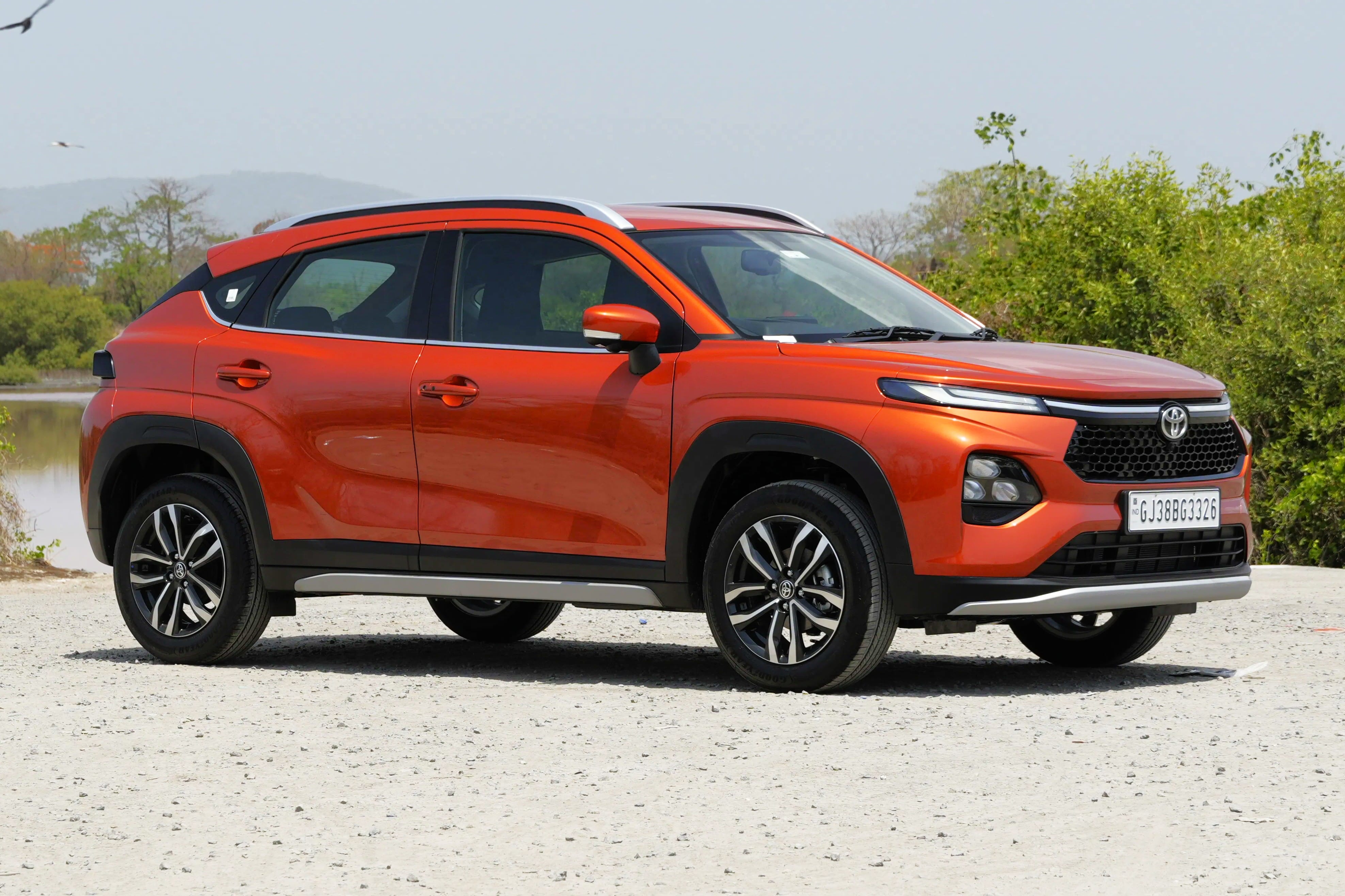 Cheapest automatic SUVs in India under Rs 10 lakh