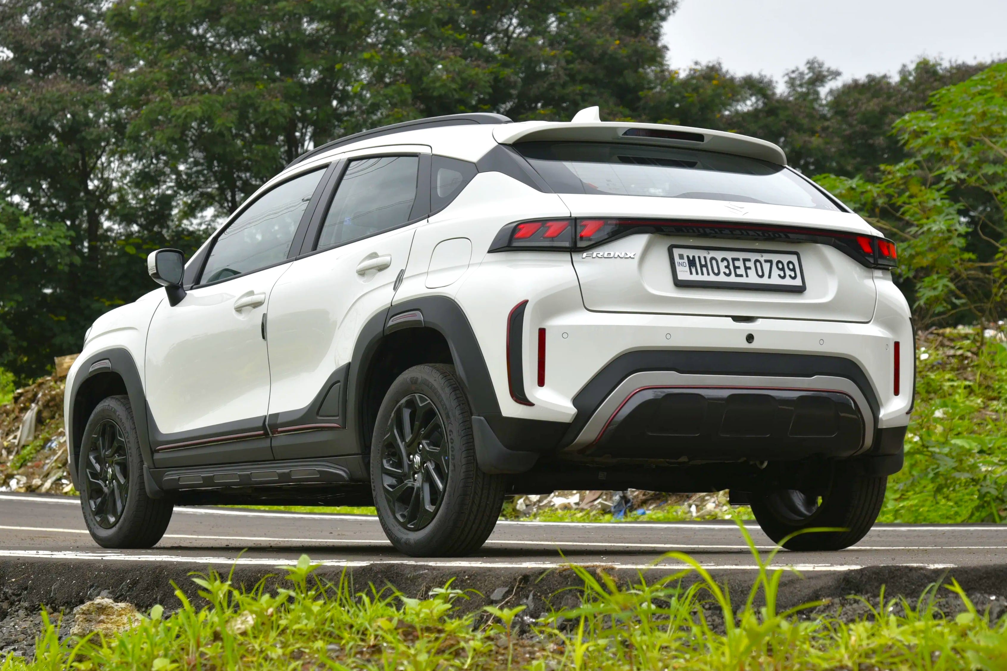 Cheapest automatic SUVs in India under Rs 10 lakh