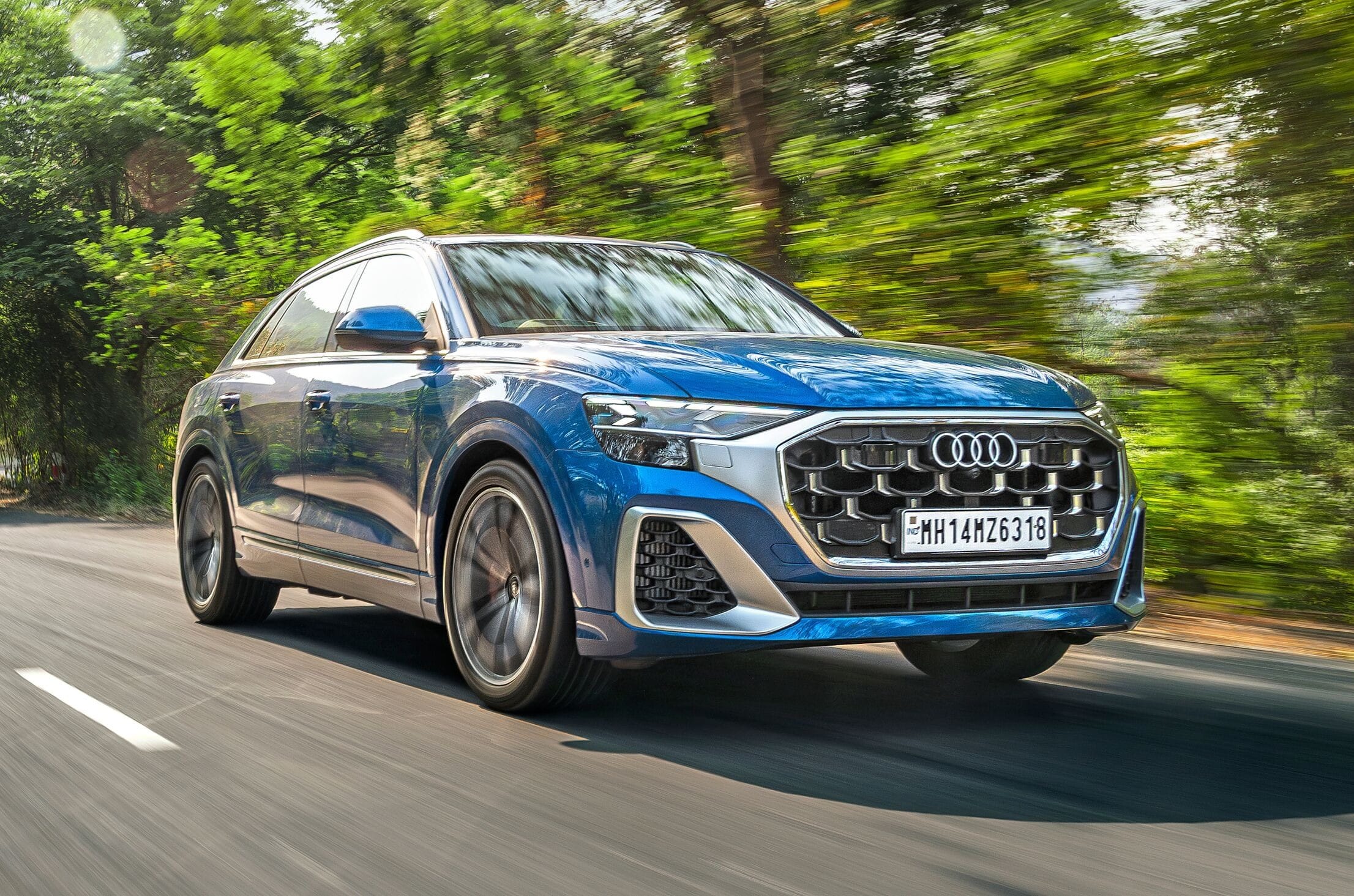 Audi SQ8 review - The 500hp sweet spot