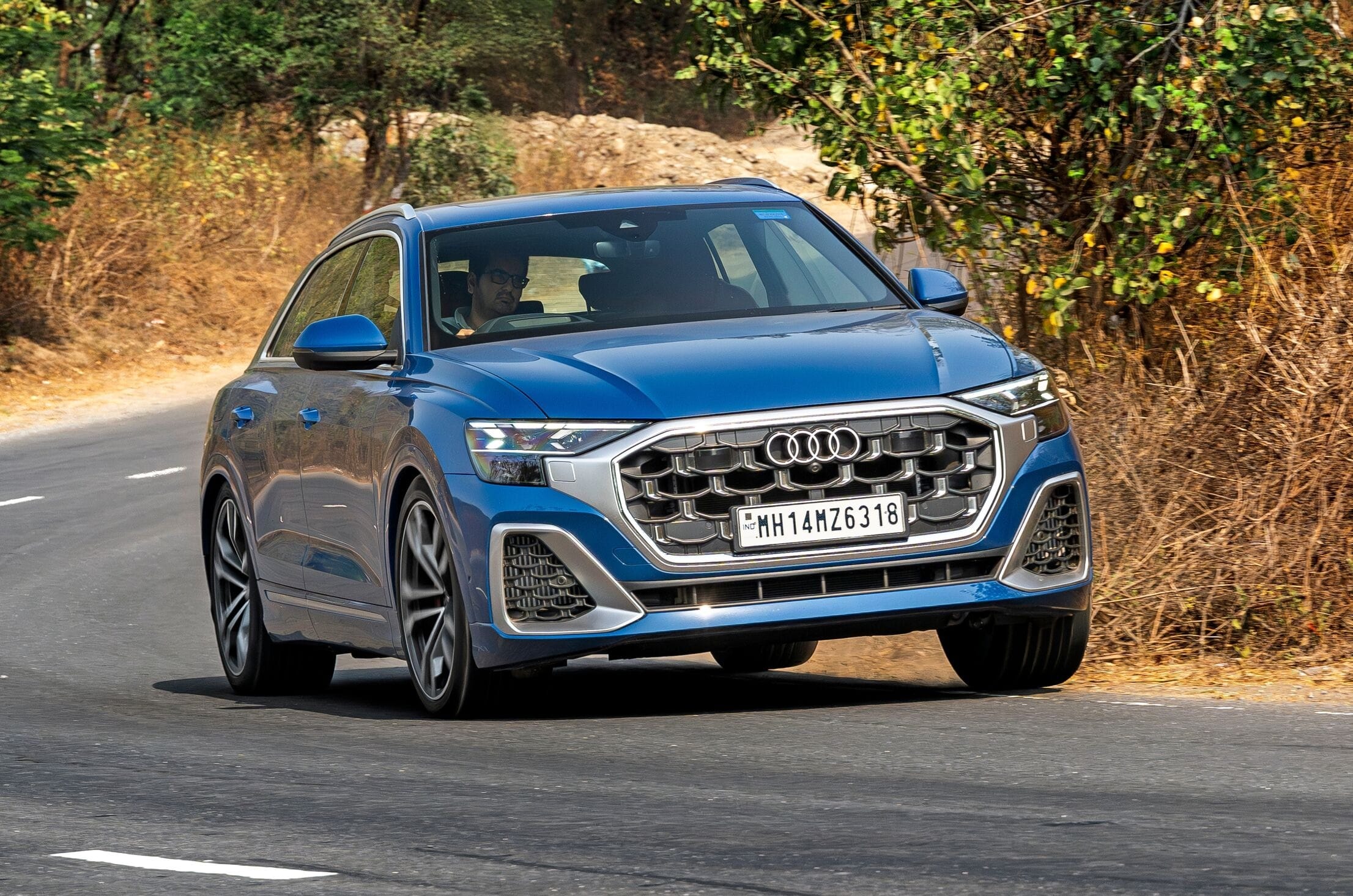 Audi SQ8 review - The 500hp sweet spot