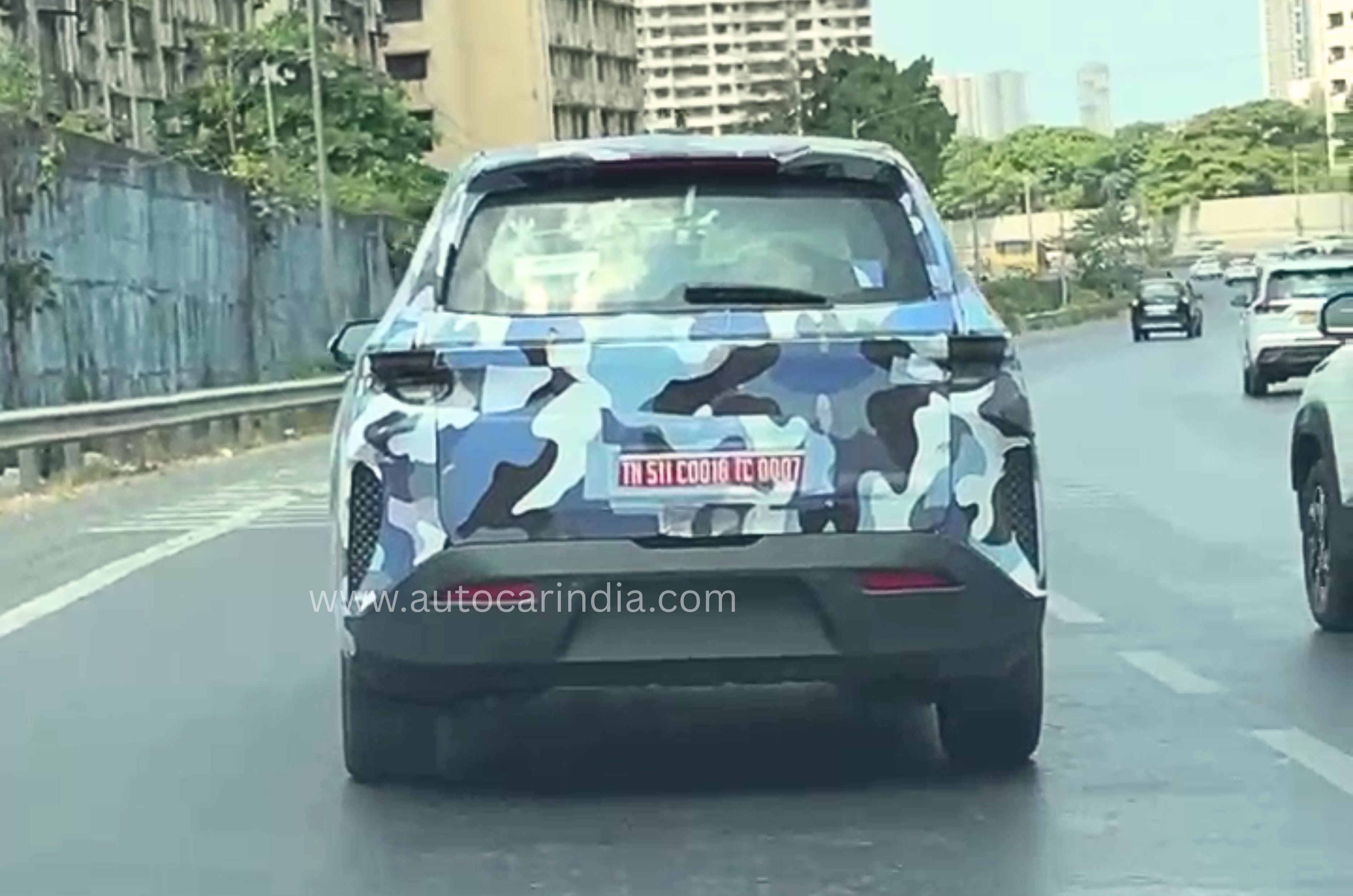 Vinfast electric MPV spied rear