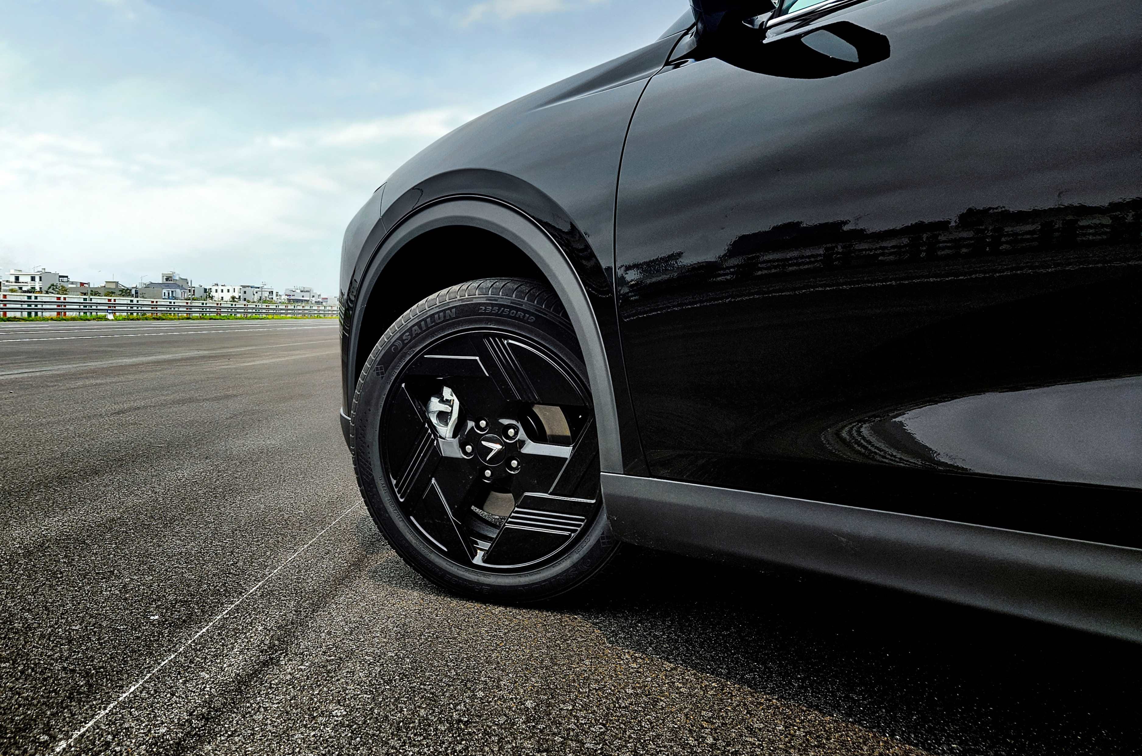 Vinfast VF MPV 7 first drive, review: It’s all in the name